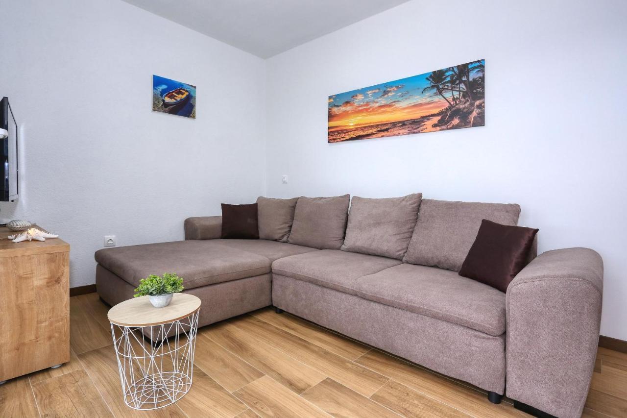 Apartments Poljak Rtina Exterior photo