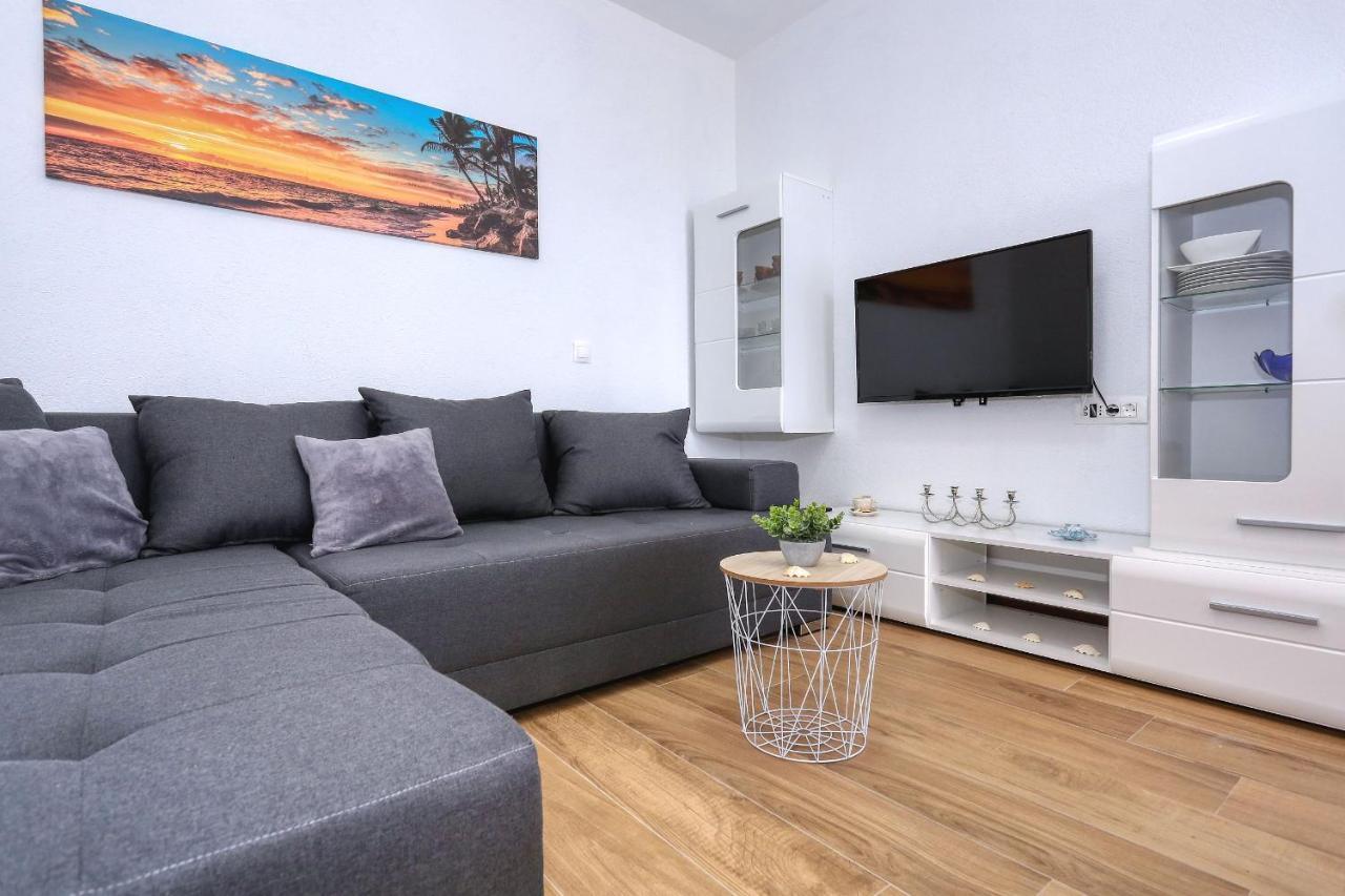 Apartments Poljak Rtina Exterior photo